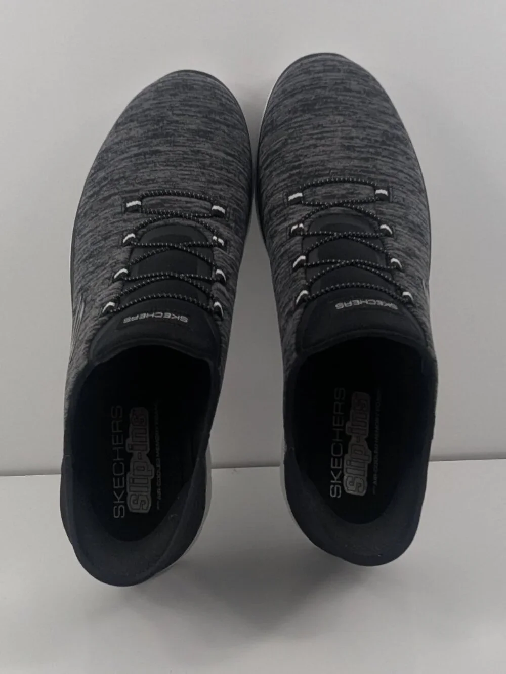 Skechers hands free